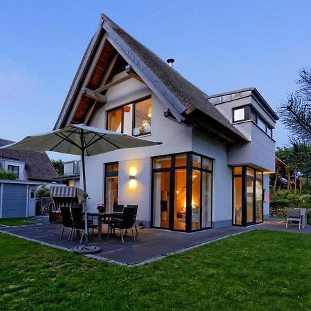 Pier 8 Villa Karlshagen Екстериор снимка