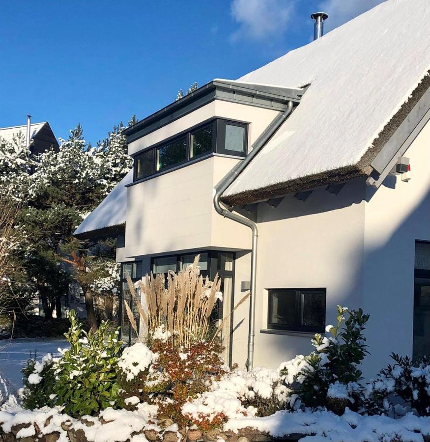Pier 8 Villa Karlshagen Екстериор снимка